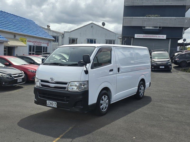 2013 Toyota Hiace Regius