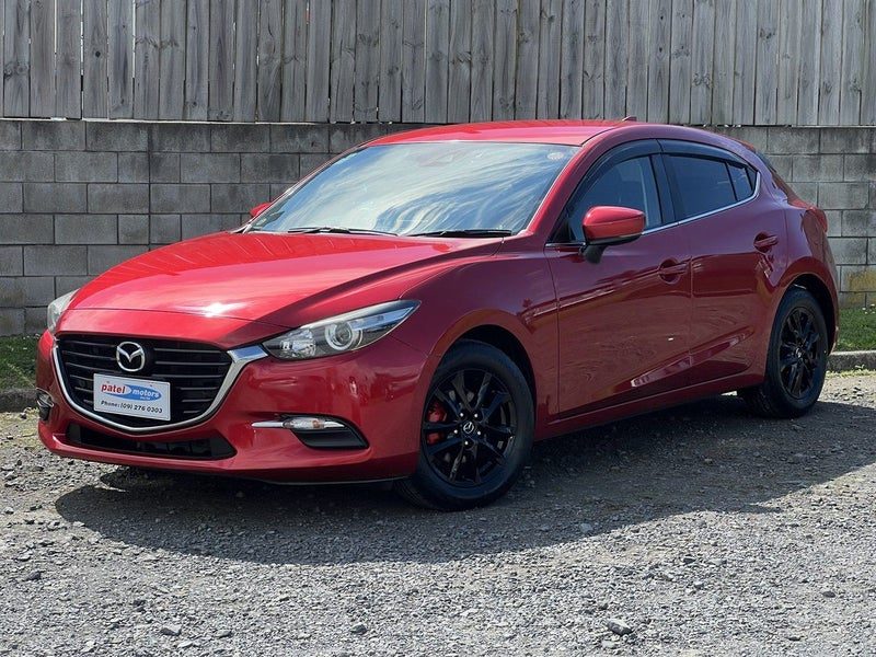 2016 Mazda Axela Superb Condition !! Face lift !!
