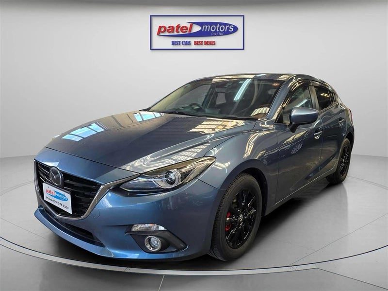2015 Mazda Axela