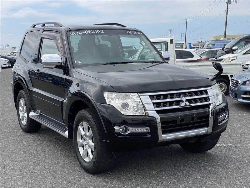 2015 Mitsubishi Pajero Short VR-I