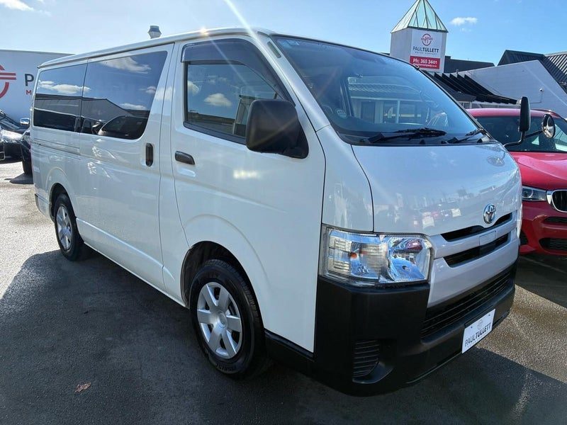 2019 Toyota Hiace DX