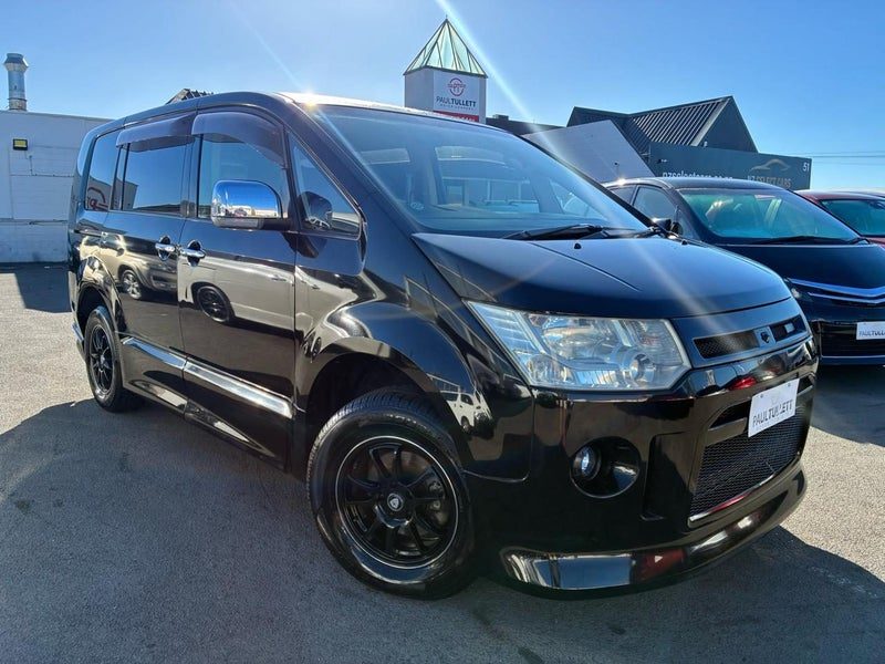 2013 Mitsubishi Delica 4WD Rodest G Navi PKG