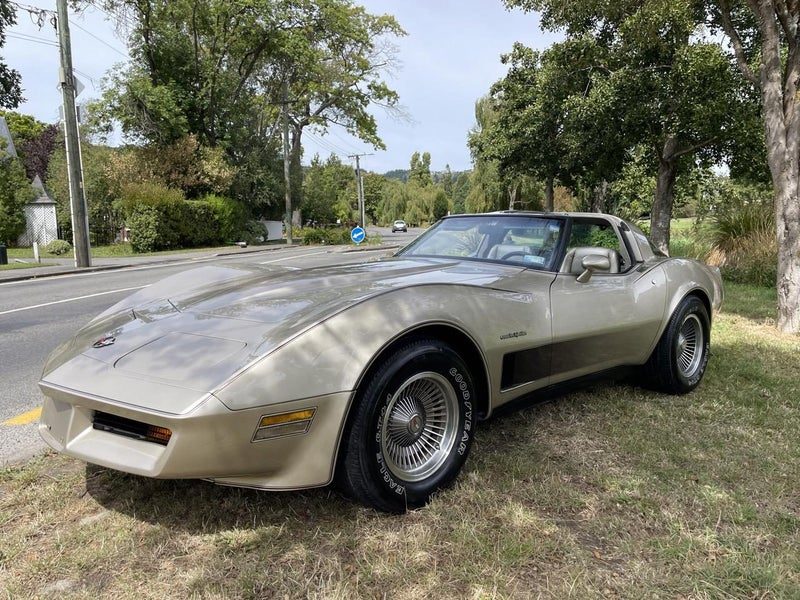 1982 Chevrolet Corvette, photo 2