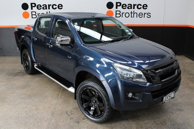 2015 Isuzu D-Max LS, 3.0D, BRAND NEW 20 MAGS, photo 2