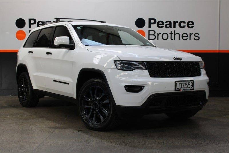 2018 Jeep Grand Cherokee LIMITED 5.7P V8 NZ NEW