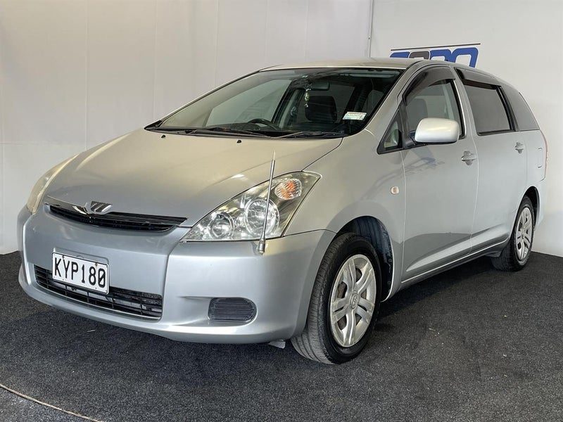 2004 Toyota Wish 1.8, photo 3