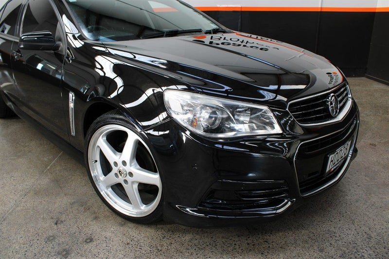 2013 Holden Commodore VF SV6, 20 inch WALKI ALLOYS, photo 3