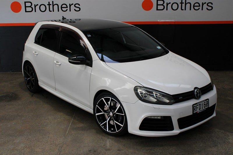 2010 Volkswagen Golf R 199KW 2.0 TURBO, photo 2