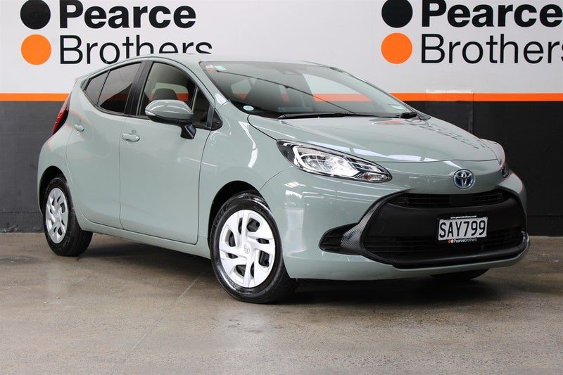 2022 Toyota Aqua 1.5 HYBRID NEW SHAPE