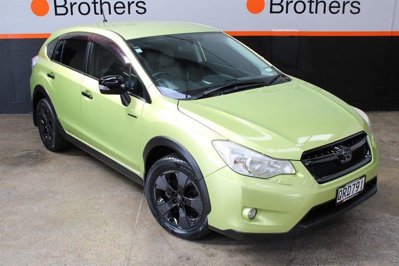 2013 Subaru XV 2.0 HYBRID BLACK OUT, photo 2