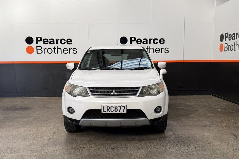 2009 Mitsubishi Outlander 2.4, 7 SEATER, TINTS, photo 3