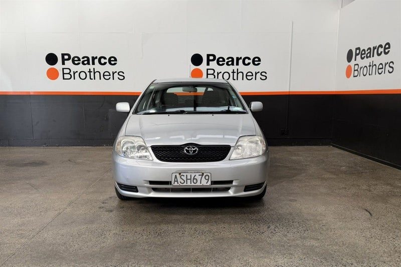 2002 Toyota Corolla GL, photo 3