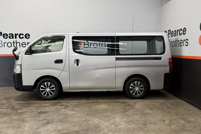 2016 Nissan NV350, photo 2