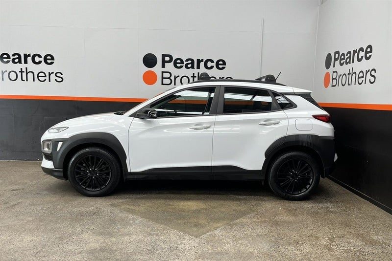 2020 Hyundai Kona OS, 1.6L PETROL, AWD, LOW KMS, photo 2