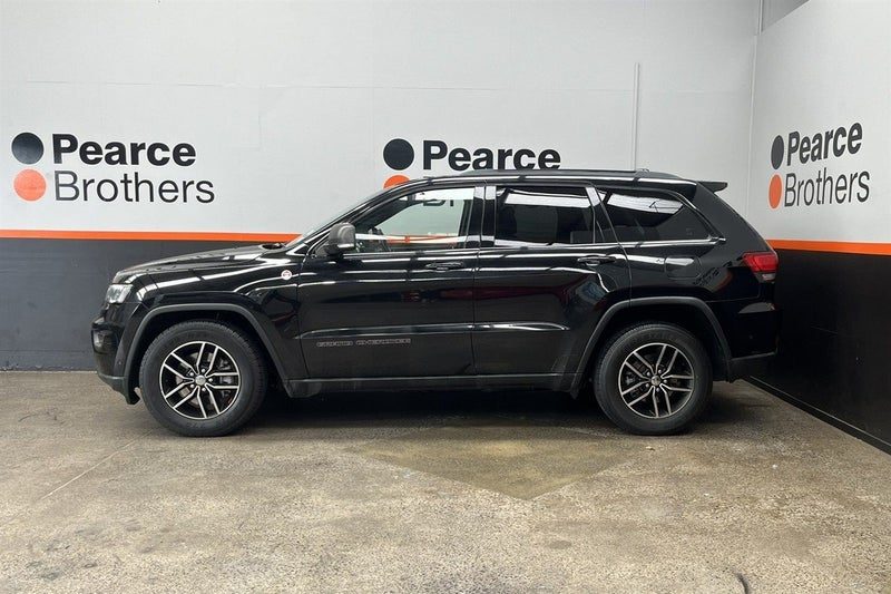 2018 Jeep Grand Cherokee Trailhawk, photo 2