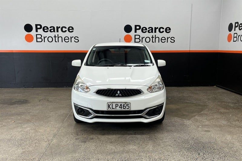 2017 Mitsubishi Mirage XLS, photo 3