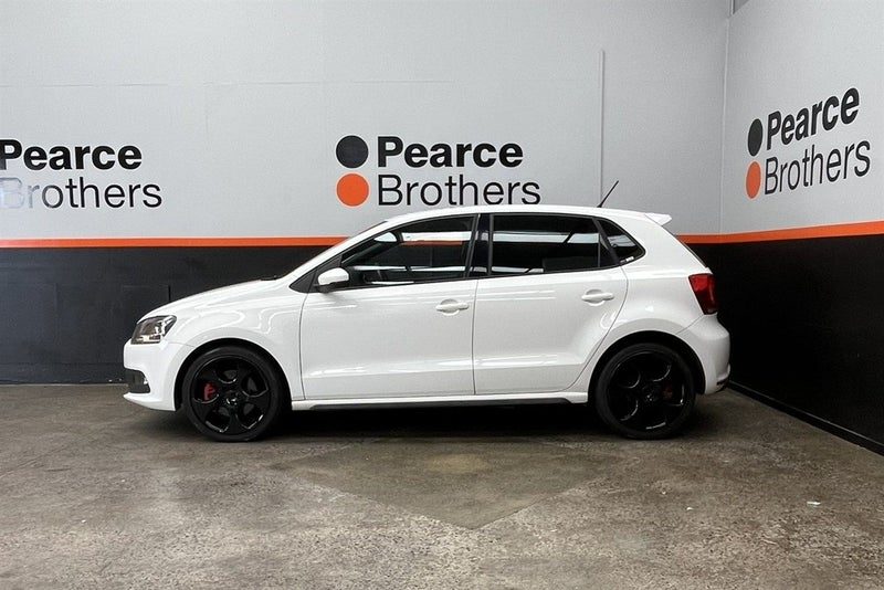 2014 Volkswagen Polo GTI, TURBO, SPORTY HATCH !!!, photo 2