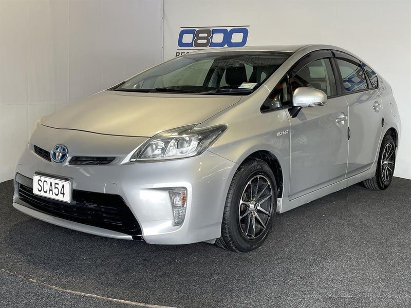 2013 Toyota Prius 1.8S FACE LIFT, photo 3