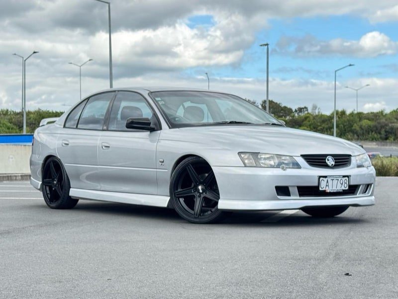 2004 Holden Commodore S V8 AUTO
