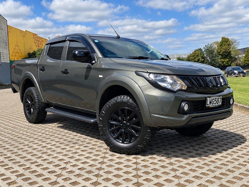 2018 Mitsubishi Triton DC GLXR 4WD 6M 2.4D