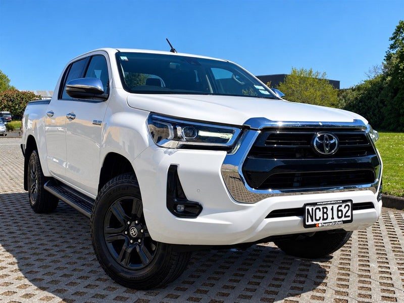 2020 Toyota Hilux SR5 TURBO DIESEL NZ NEW, photo 2