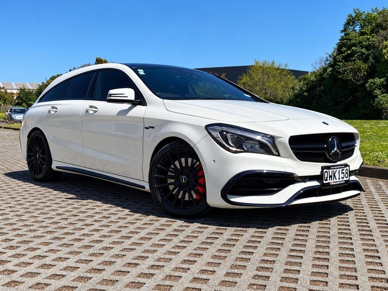 2017 Mercedes-Benz CLA 45 AMG TRACK PACKAGE !!