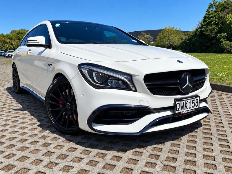 2017 Mercedes-Benz CLA 45 AMG TRACK PACKAGE !!, photo 2