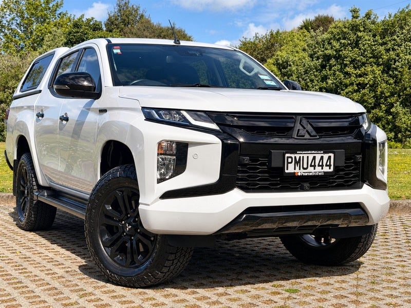 2022 Mitsubishi Triton GLSB, photo 2