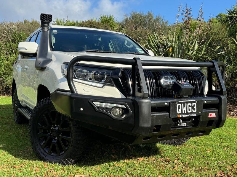 2018 Toyota Land Cruiser Prado VX 4X4 2.8 7 SEATER, photo 2