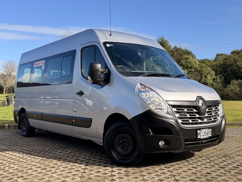 2019 Renault Master L3H2 13 SEATER MINI BUS