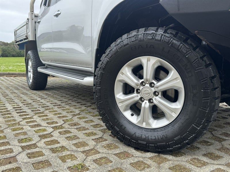 2016 Nissan Navara ST 4X4 MANUAL FLAT DECK, photo 3