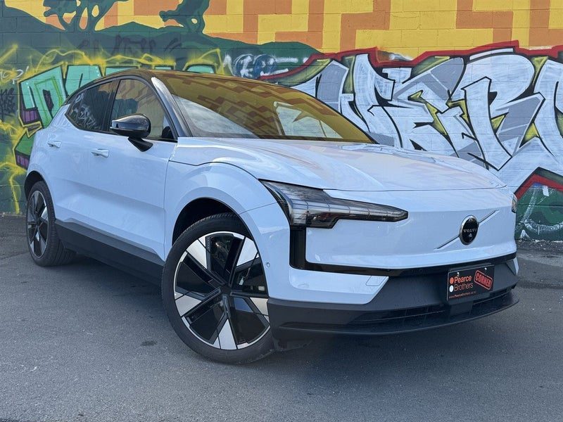 2024 Volvo EX30 ULTRA EXTENDED RANGE