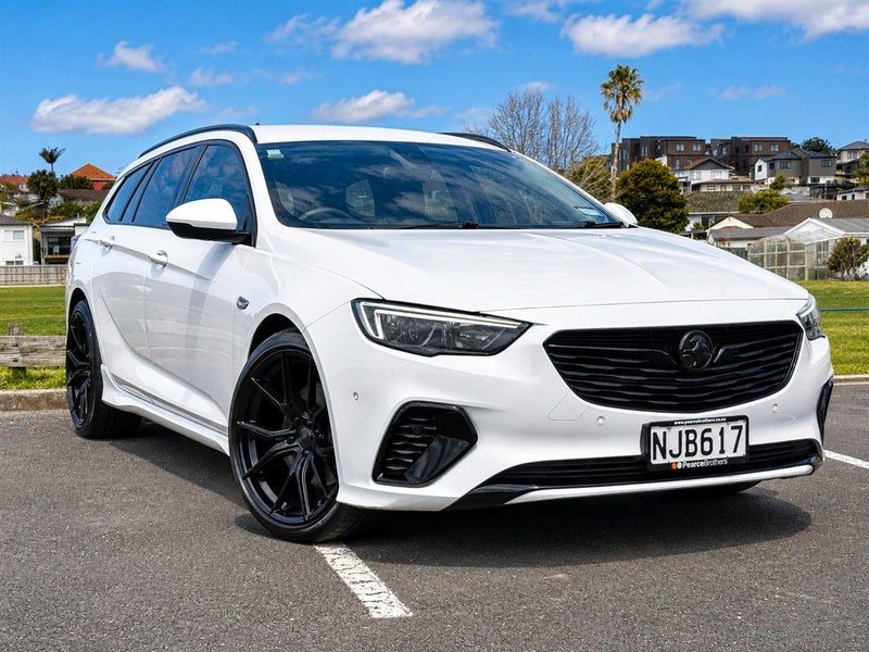 2021 Holden Commodore RS WAGON 2.0P TURBO, photo 2