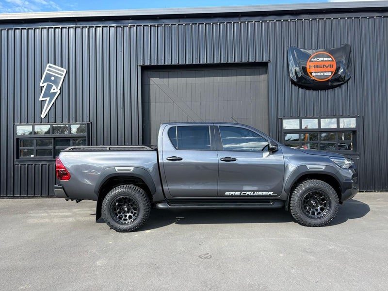 2021 Toyota Hilux SR5 CRUISER, HARDLID, NZ NEW, photo 3