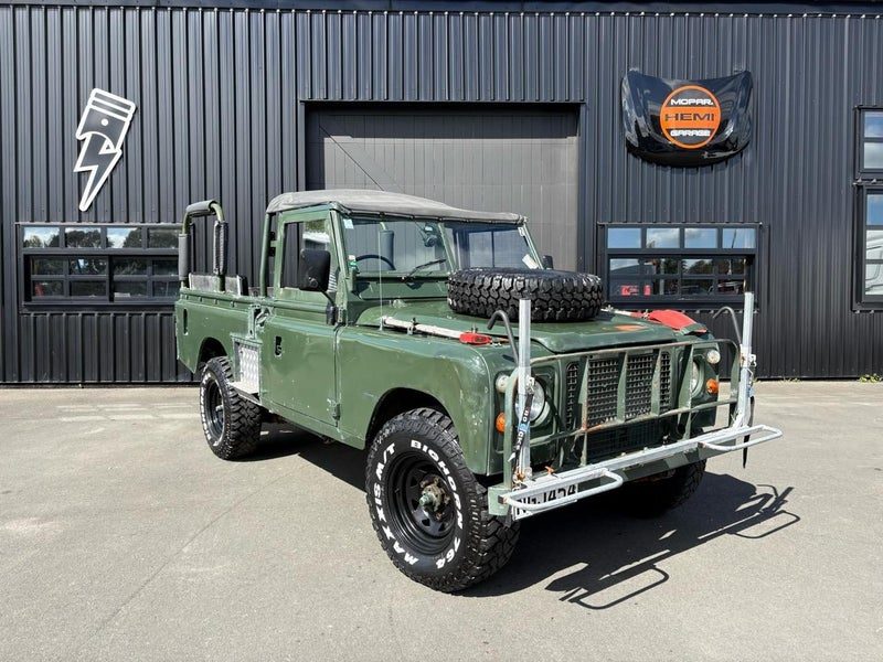 1985 Land Rover Series 3 109 V8