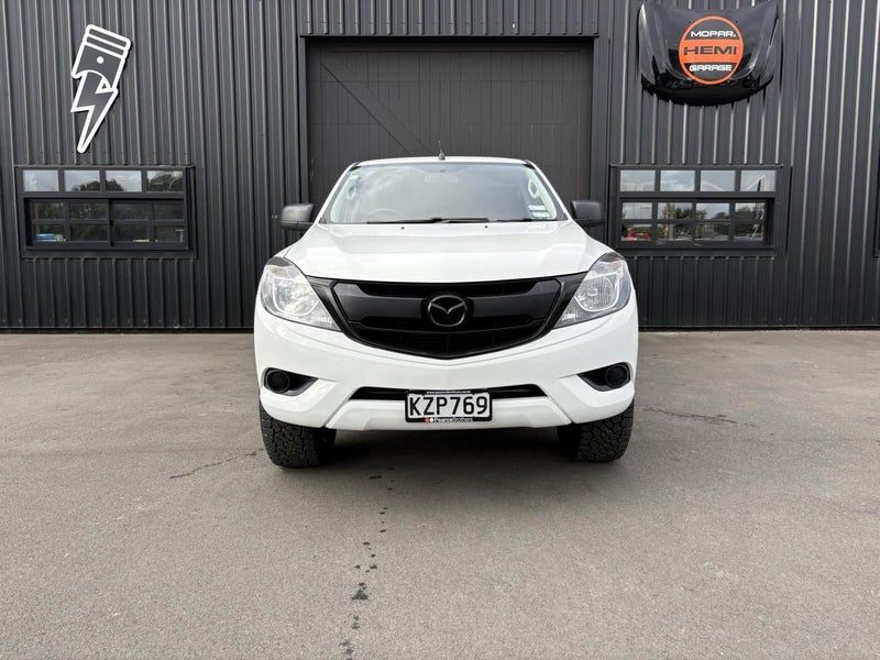 2017 Mazda BT-50 GLX 2WD D/C 3.2D AUTO, photo 2