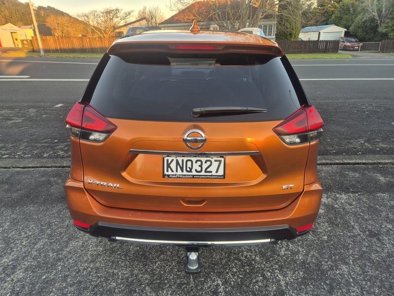 2017 Nissan X-Trail ST, photo 3