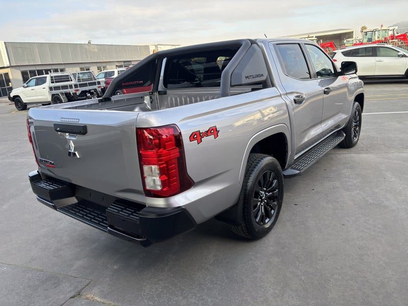 2026 Mitsubishi Triton GLXS 4WD, photo 3