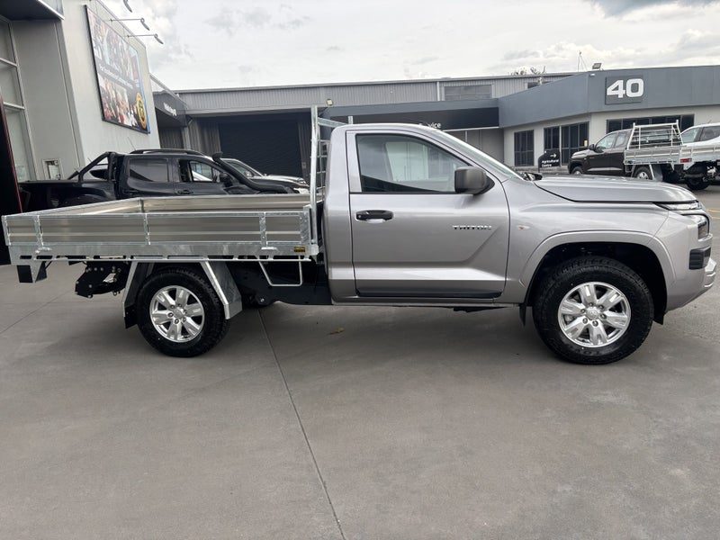 2026 Mitsubishi Triton SC GLX 4WD F/D, photo 2