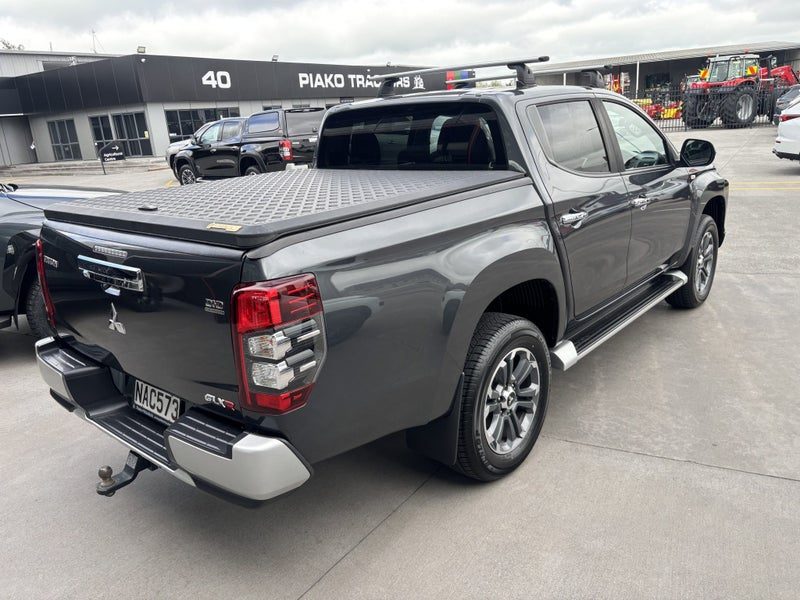 2020 Mitsubishi Triton GLXR, photo 3