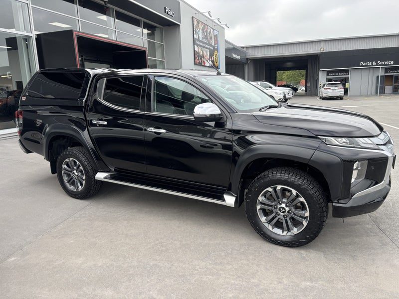 2022 Mitsubishi Triton DC VRX 4WD 6AT, photo 2