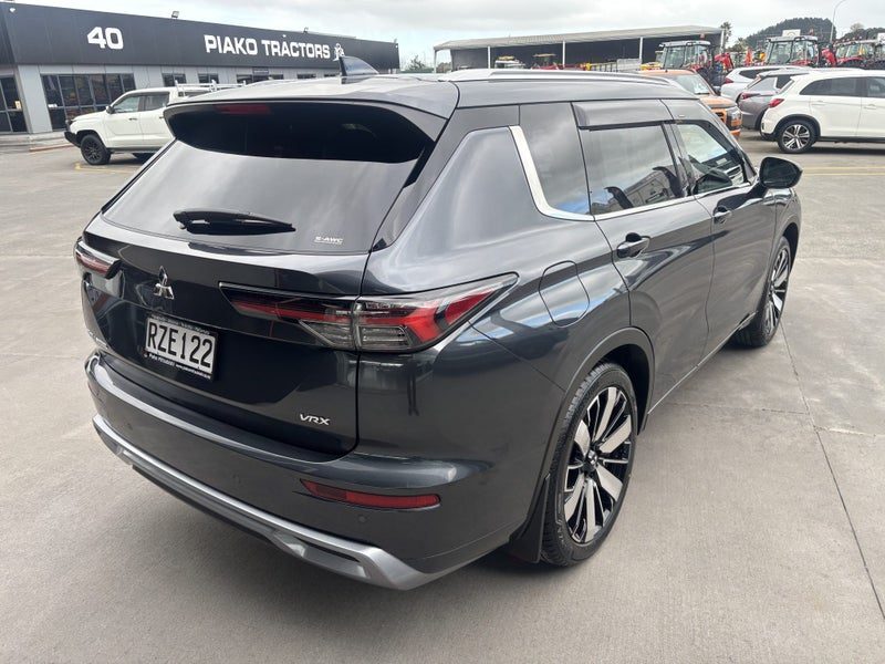 2026 Mitsubishi Outlander VRX 4WD, photo 3