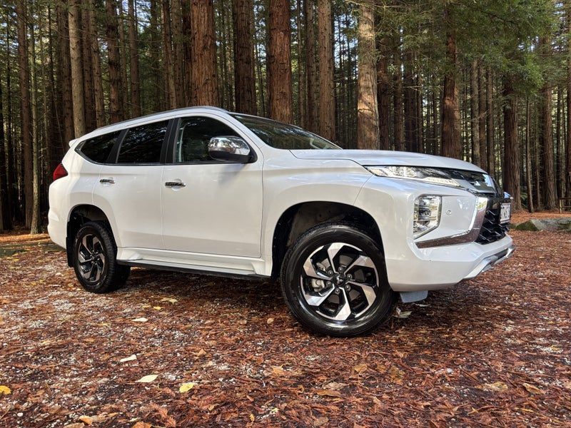 2024 Mitsubishi Pajero Sport VRX 4WD