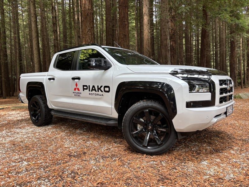 2026 Mitsubishi Triton VRX 4WD