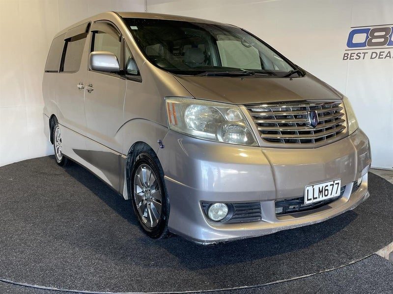2004 Toyota Alphard, main photo