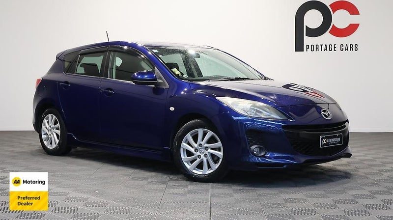 2012 Mazda Axela Sports 15S **Low KMS**