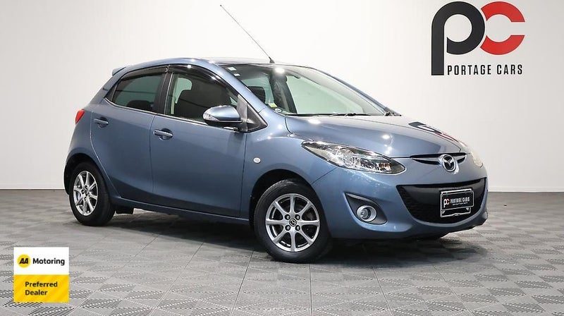 2013 Mazda Demio 13-Skyactiv