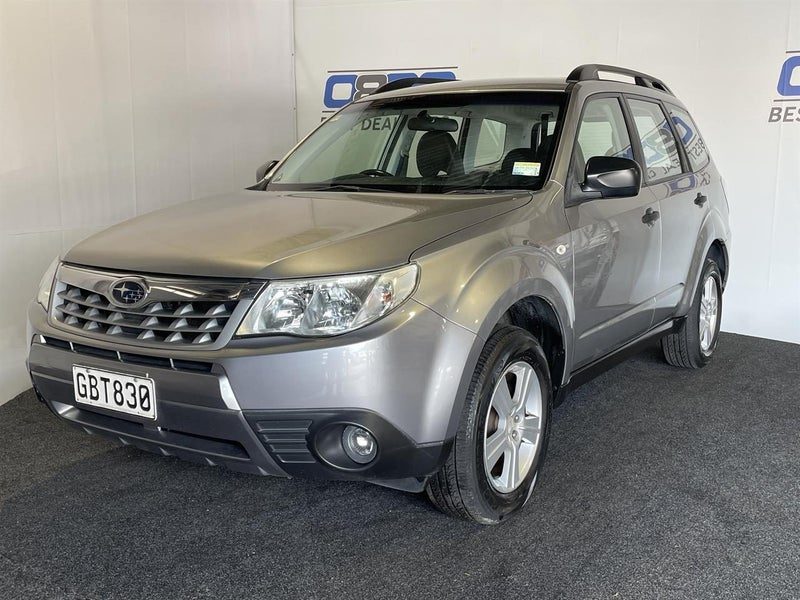 2011 Subaru Forester X AUT, photo 3