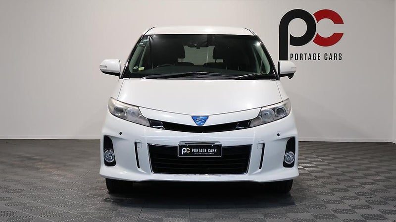 2012 Toyota Estima Aeras, photo 2