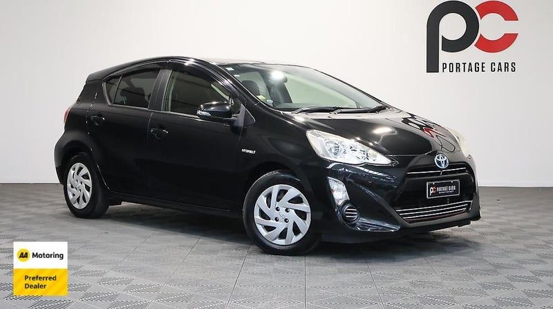 2015 Toyota Aqua S MODEL + PUSH START + REV CAMERA